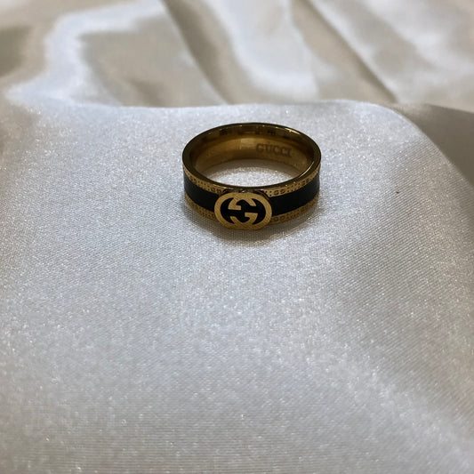 Gucci GG Logo Black Golden Ring