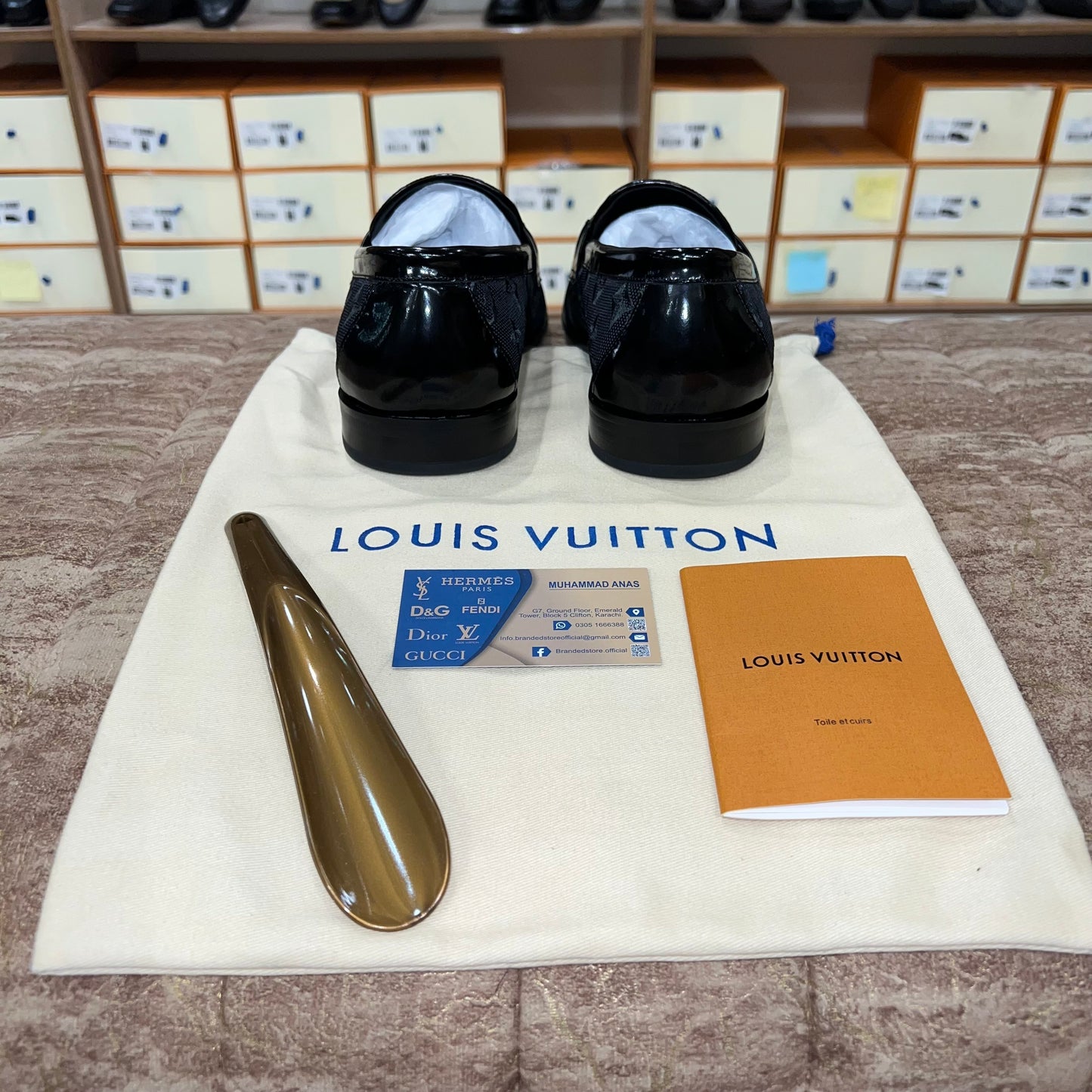 .. Louis.Vuitton New H Black Major Loafers