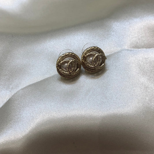 Chanel CC Golden Earrings