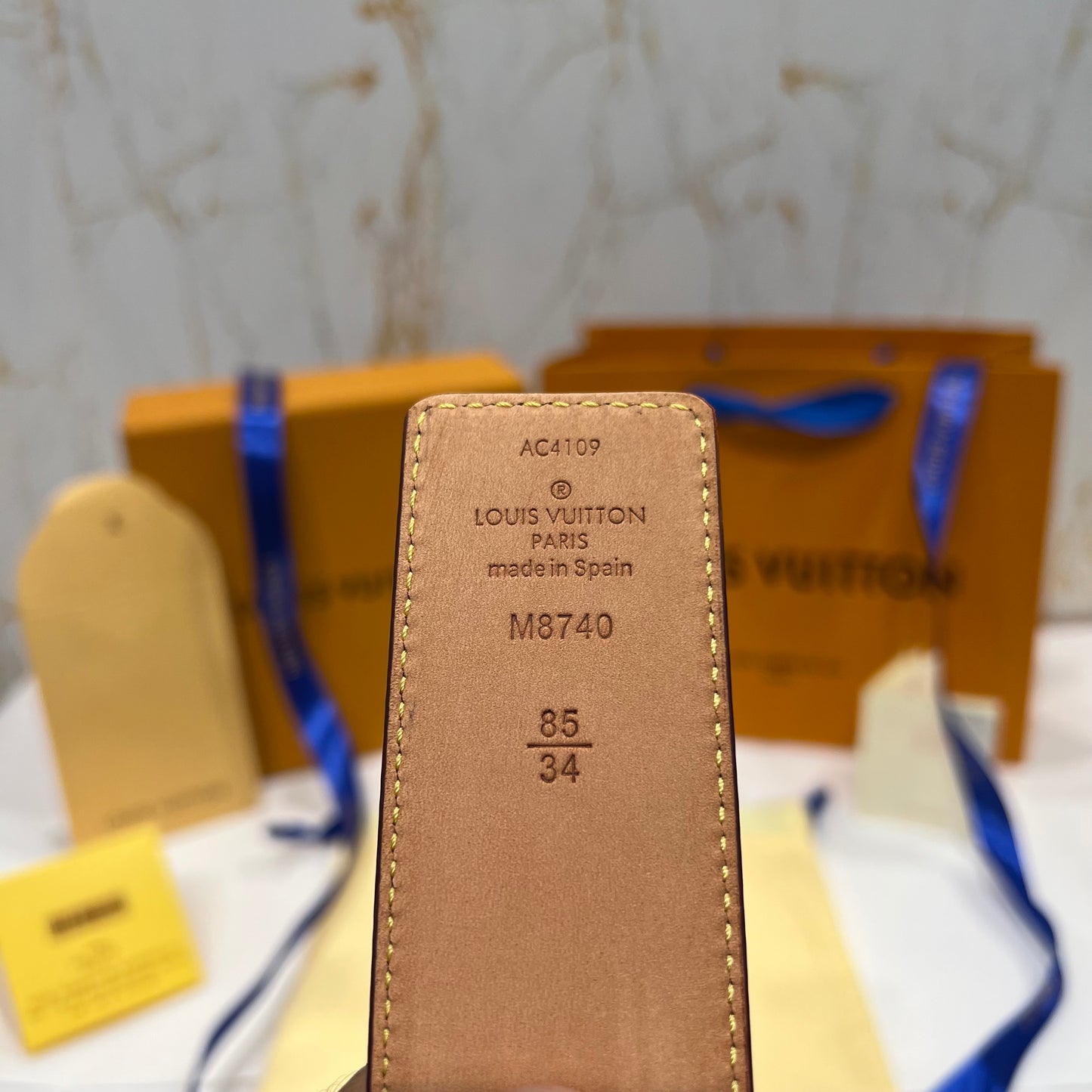 LV Golden Logo Reversible Belt Brown / Suede One Side