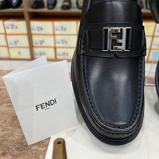 .Fendi Black FF Logo Major Loafers
