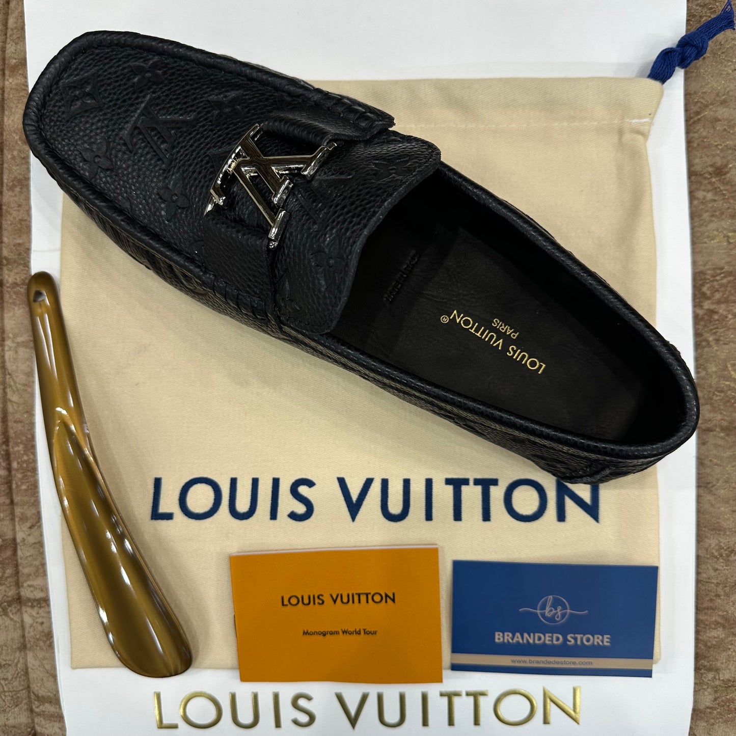 Louis Vuitton Black Embossed Silver Buckle Normal Loafer
