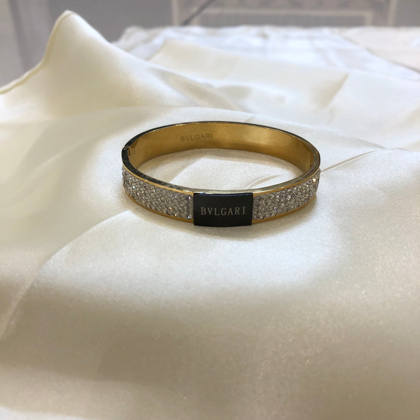 Bulgari Shine Black Golden Bracelet