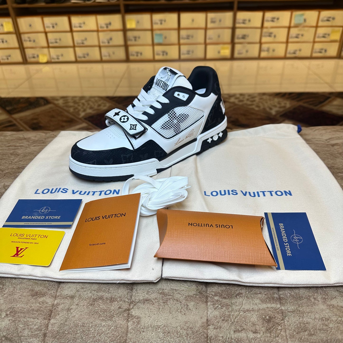 Louis Vuitton Trainer Sneaker - Black & White