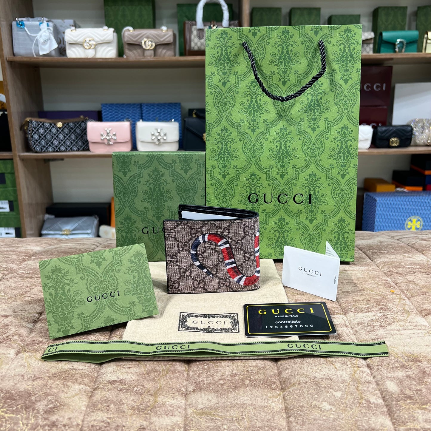 Gucci Snake Pattern Wallet