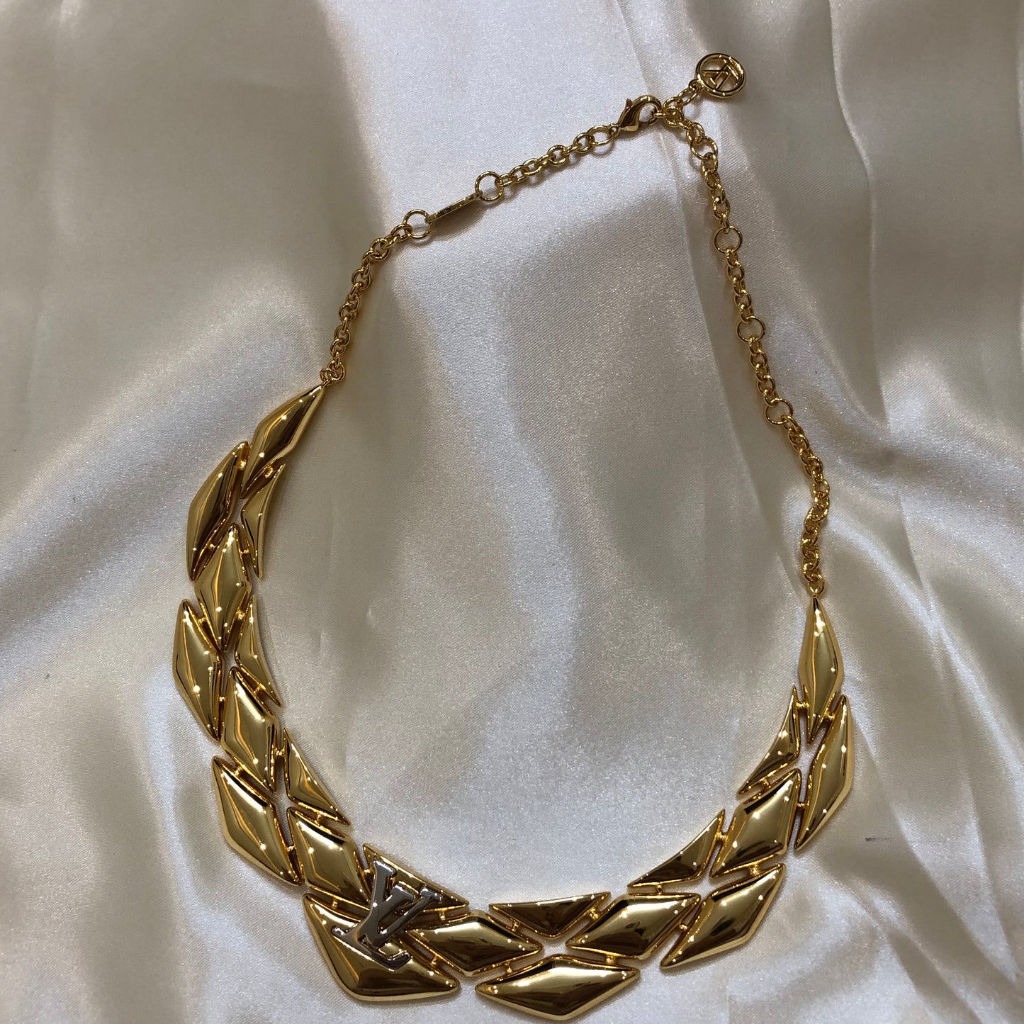 Louis Vuitton Golden Necklace