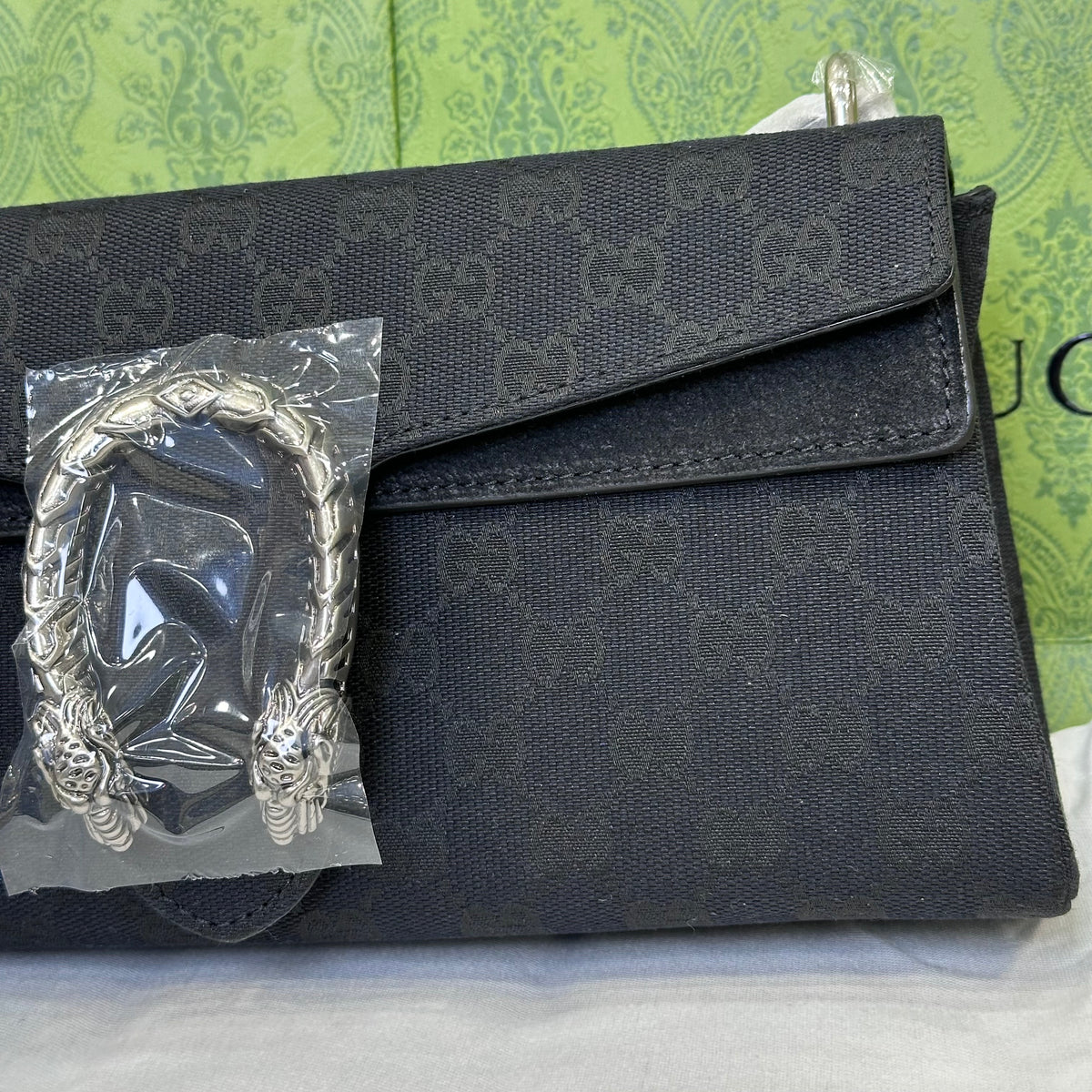 Gucci Dionysus Medium Shoulder Bag Black