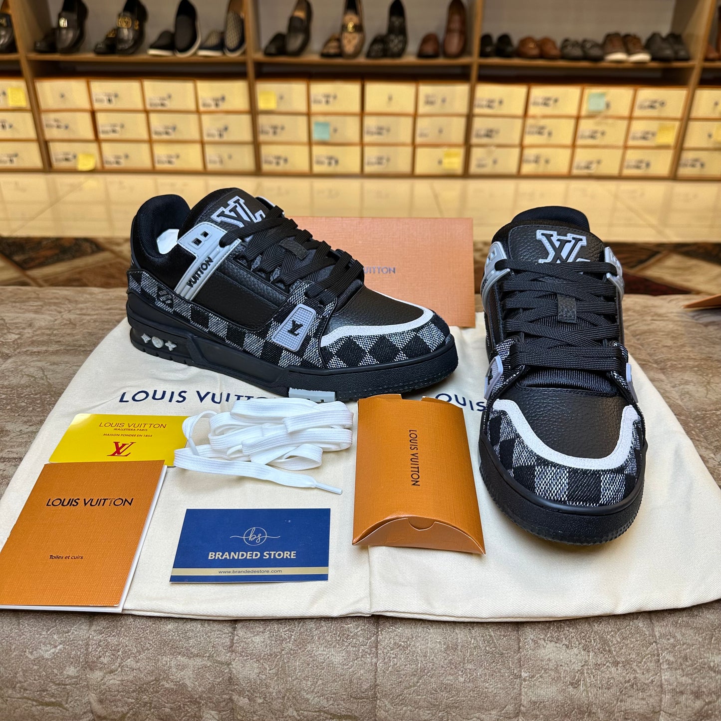 Louis Vuitton Trainer Sneaker - Black