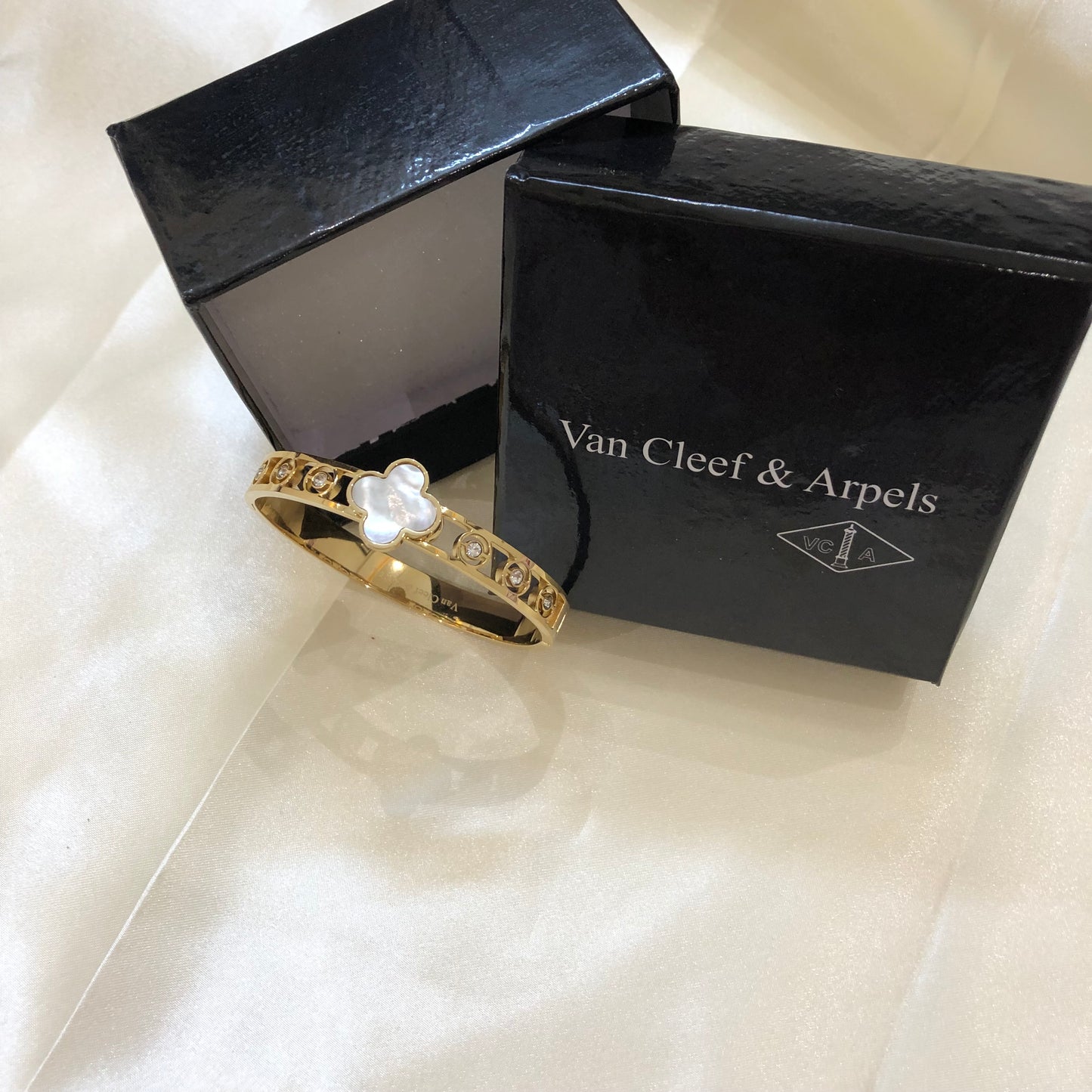 Van Cleef Golden Bracelet