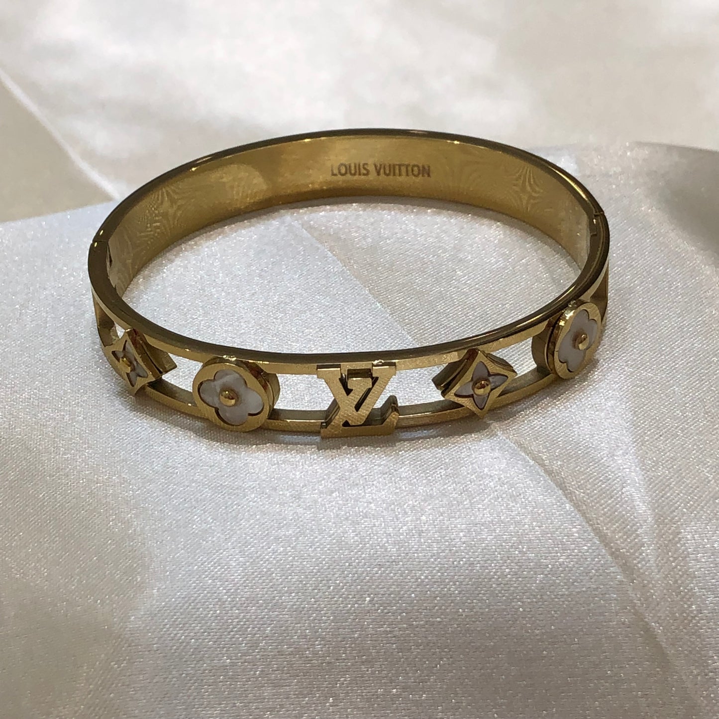 Louis Vuitton LV Shine Golden Bracelet