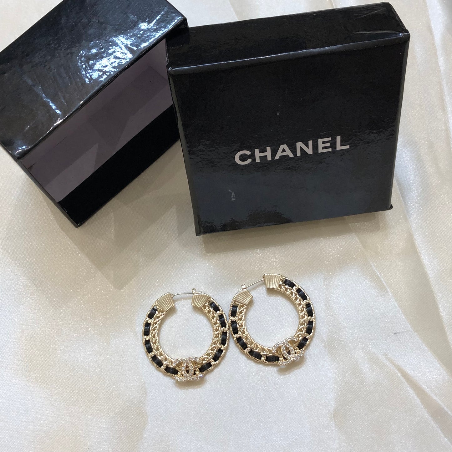 Chanel Black Golden Earrings