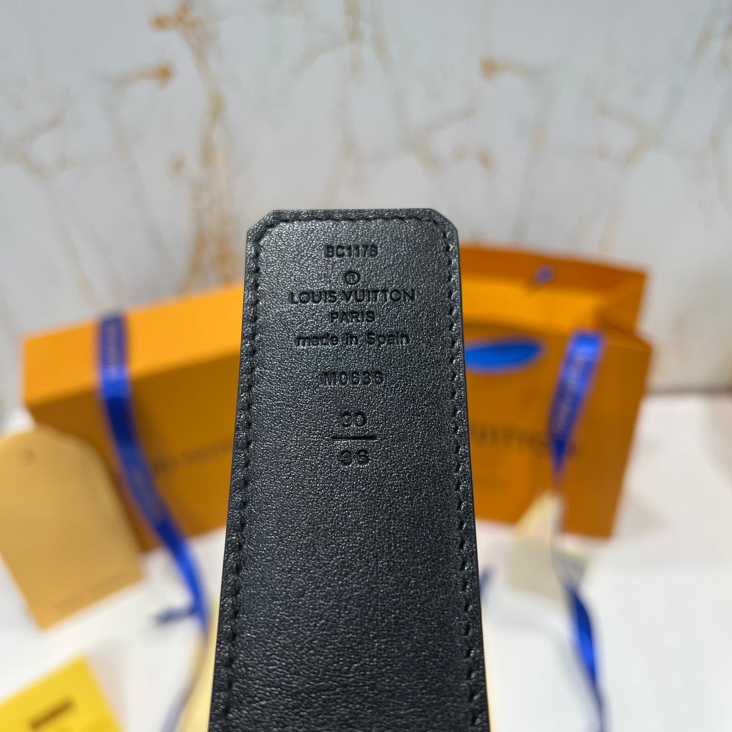 LV Silver Logo Reversible Belt Black / White Printed