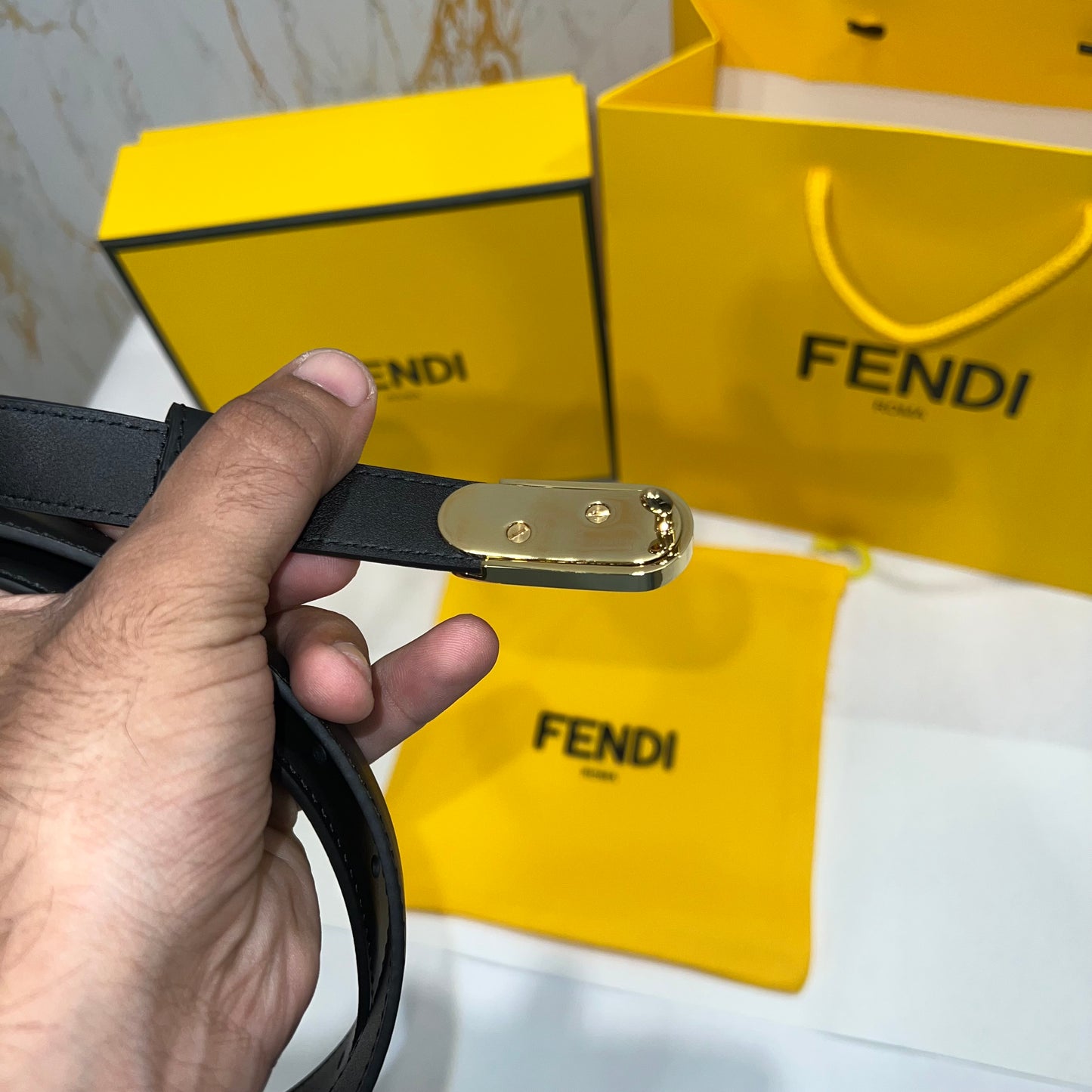 Fendi FF Round Buckle Slim Belt Black