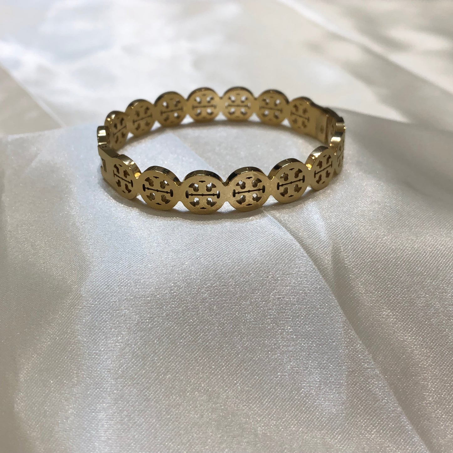 Tory Burch Golden Circle Bracelet