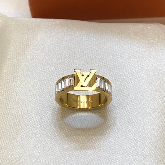 Louis Vuitton LV Logo Golden Ring