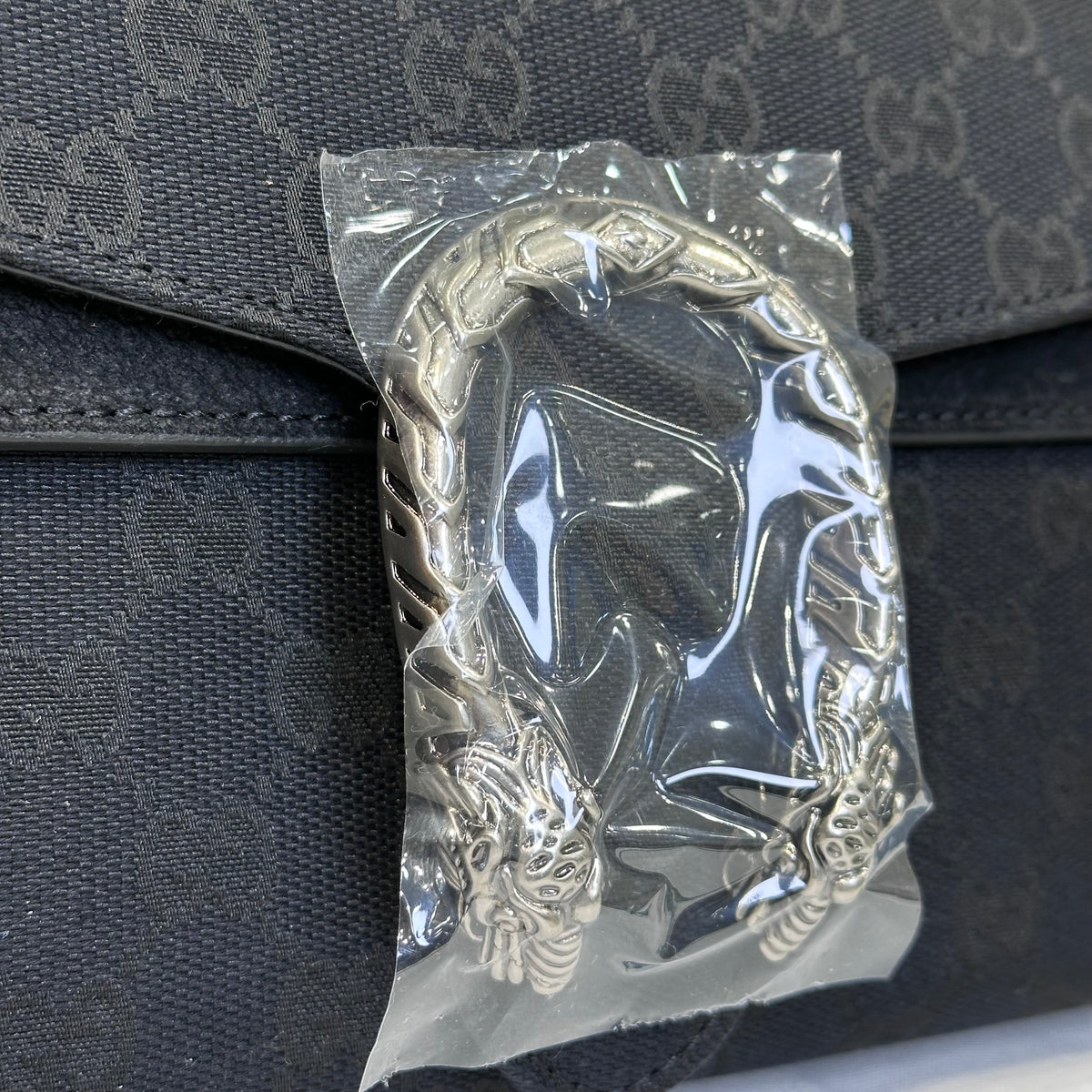 Gucci Dionysus Medium Shoulder Bag Black