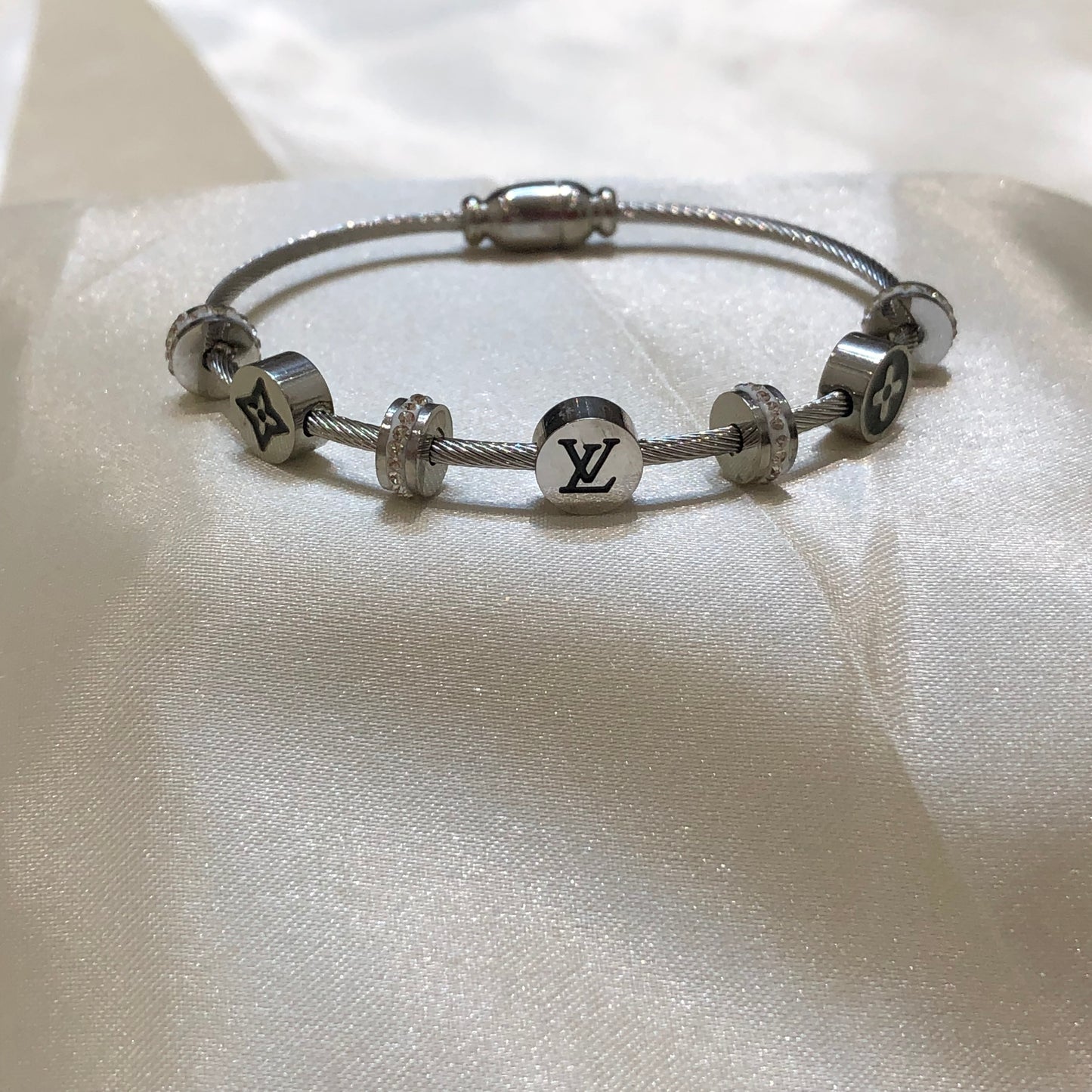 Louis Vuitton Silver Wire Bracelet