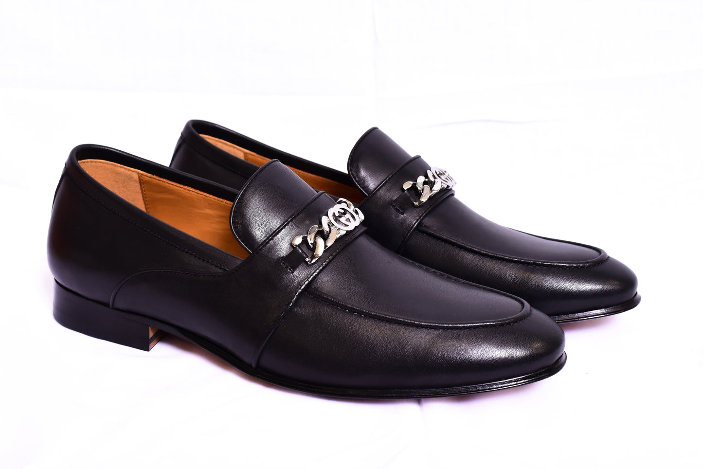 Gucci Silver Chain Black Major Loafers