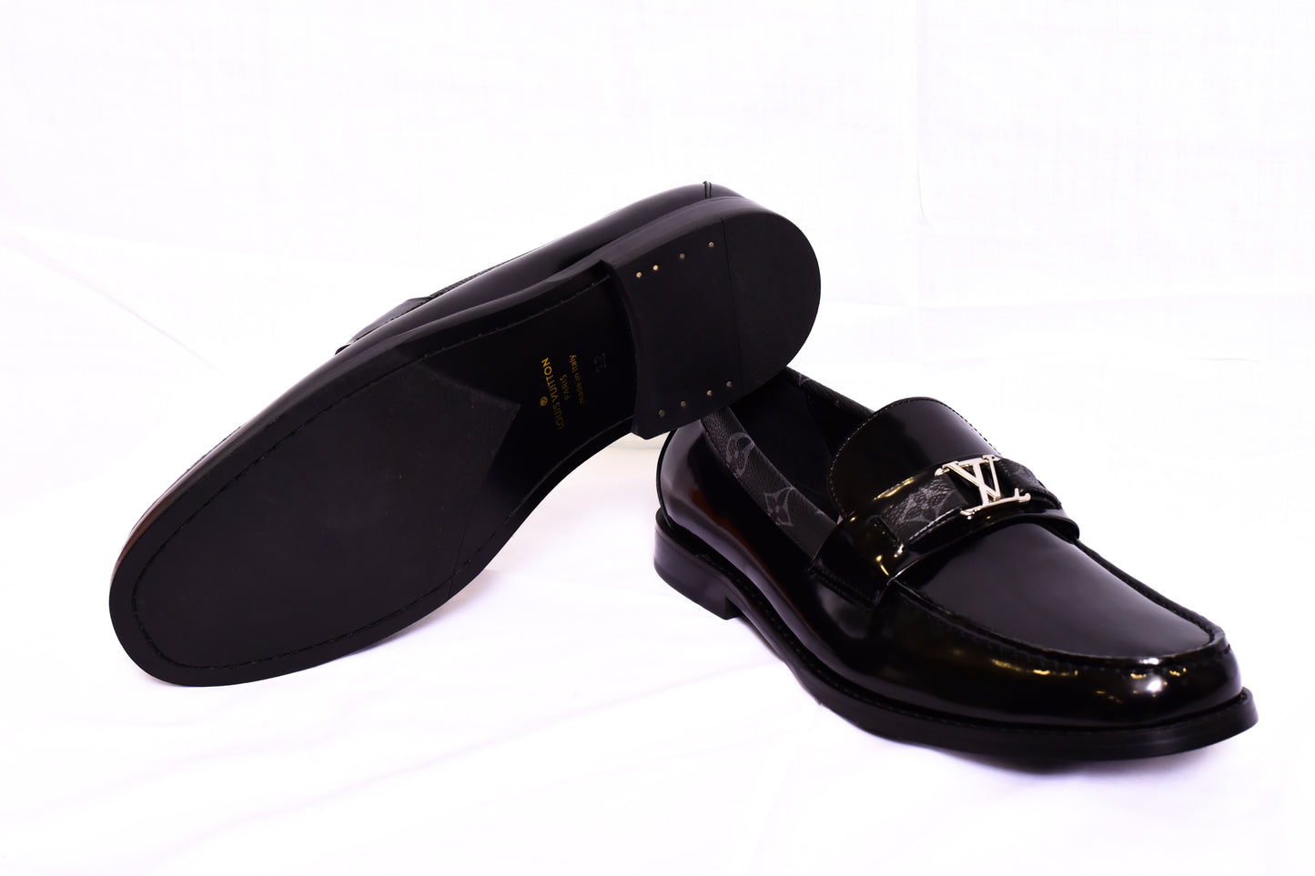 . Louis.Vuitton Black Flower Major Loafers