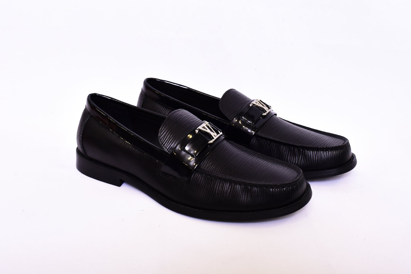 Louis.Vuitton Black Line Texture Major Loafers