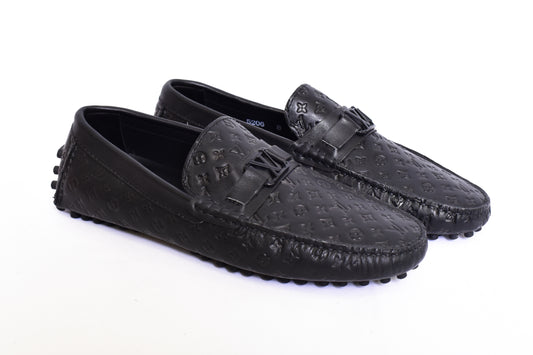 Louis.Vuitton New Embossed Normal Loafers