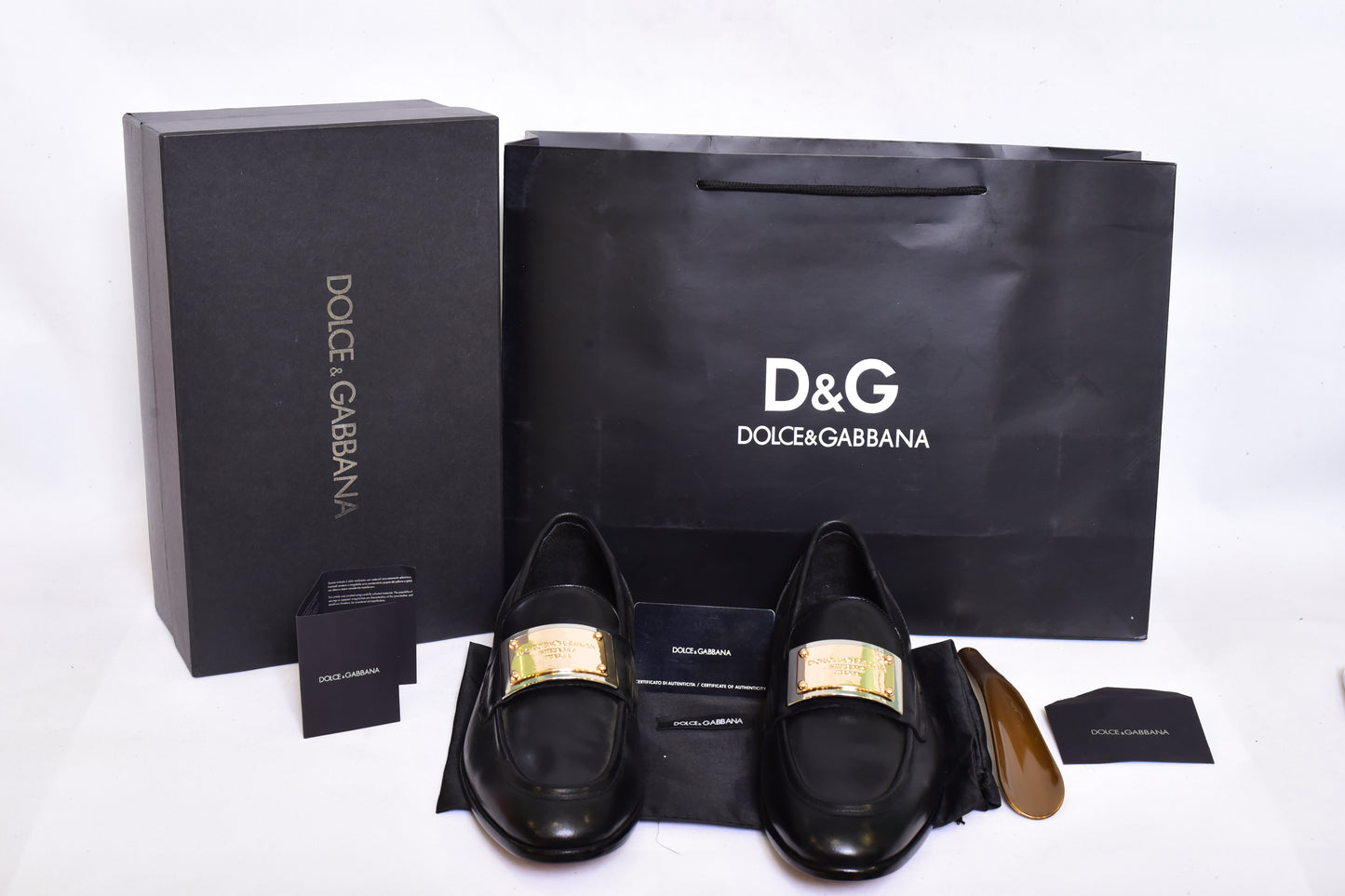 Dolce & Gabbana Gold Plate Major Loafers