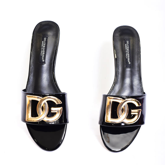 Dolce & Gabbana DG Logo Slides