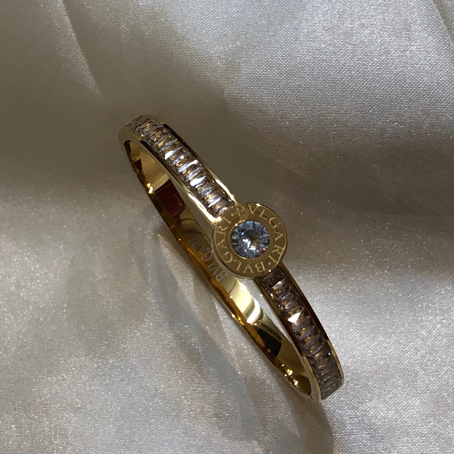 Bulgari Round Golden Bracelet