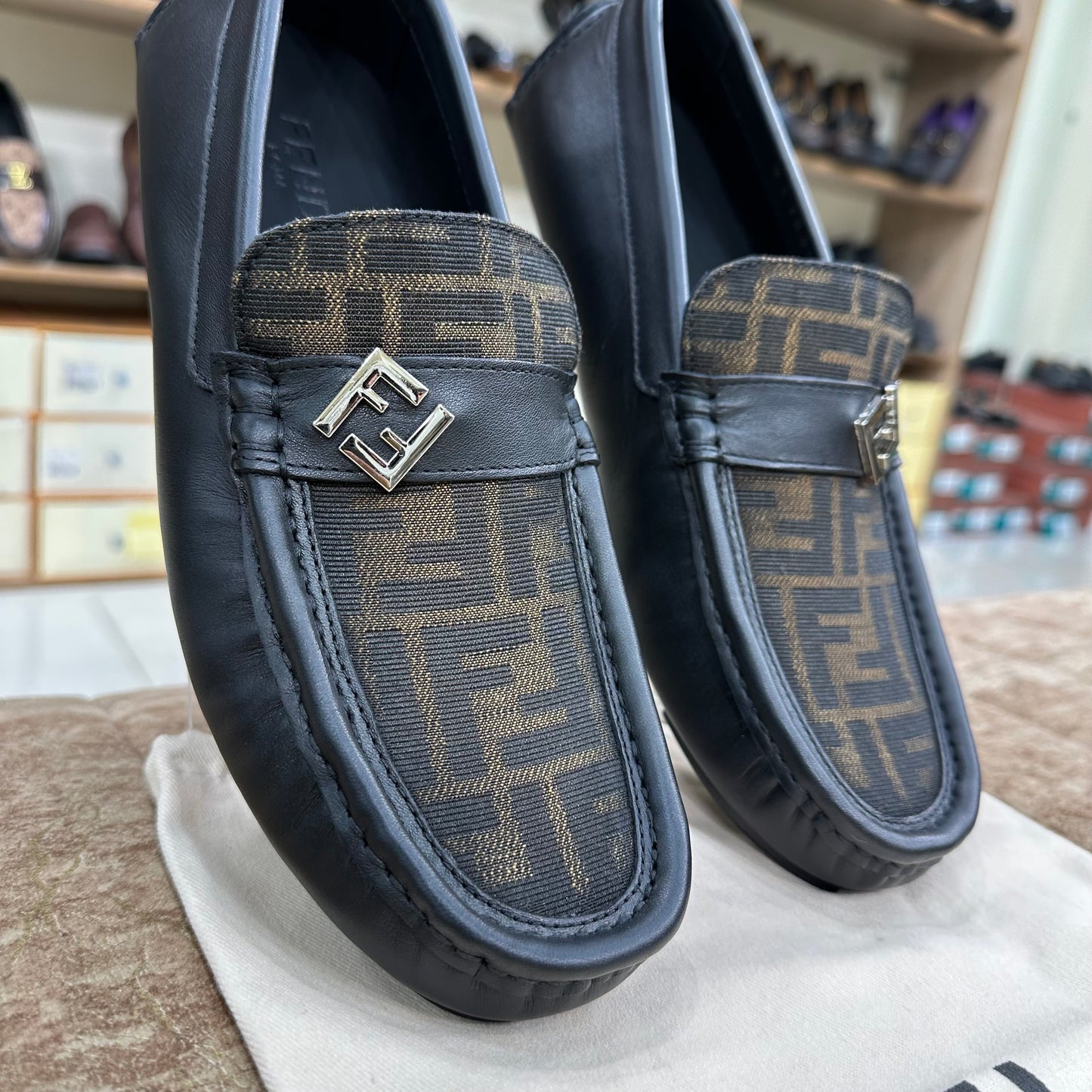Fendi Black Green FF Normal Loafers