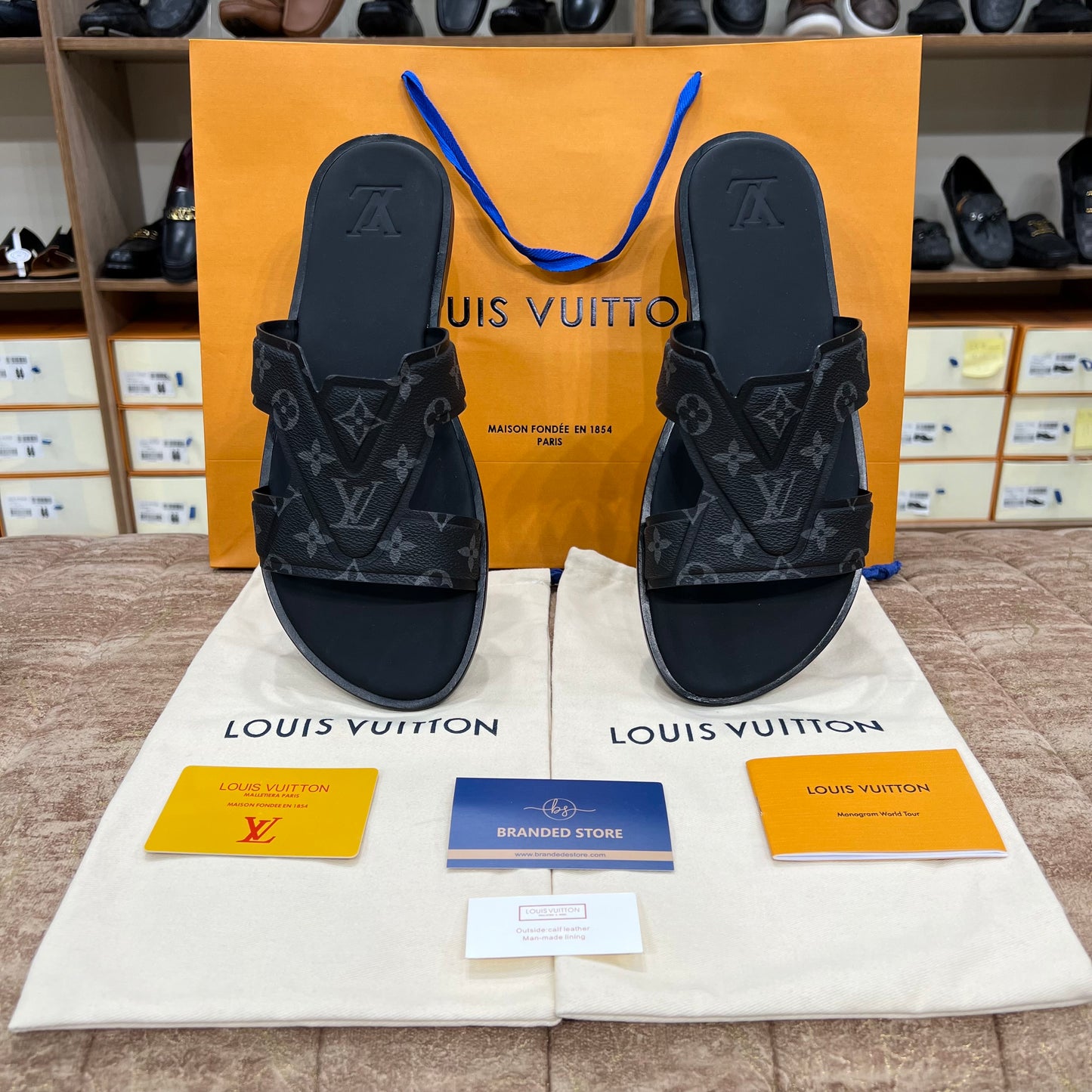 LV Men's Sandal Grey Pattern