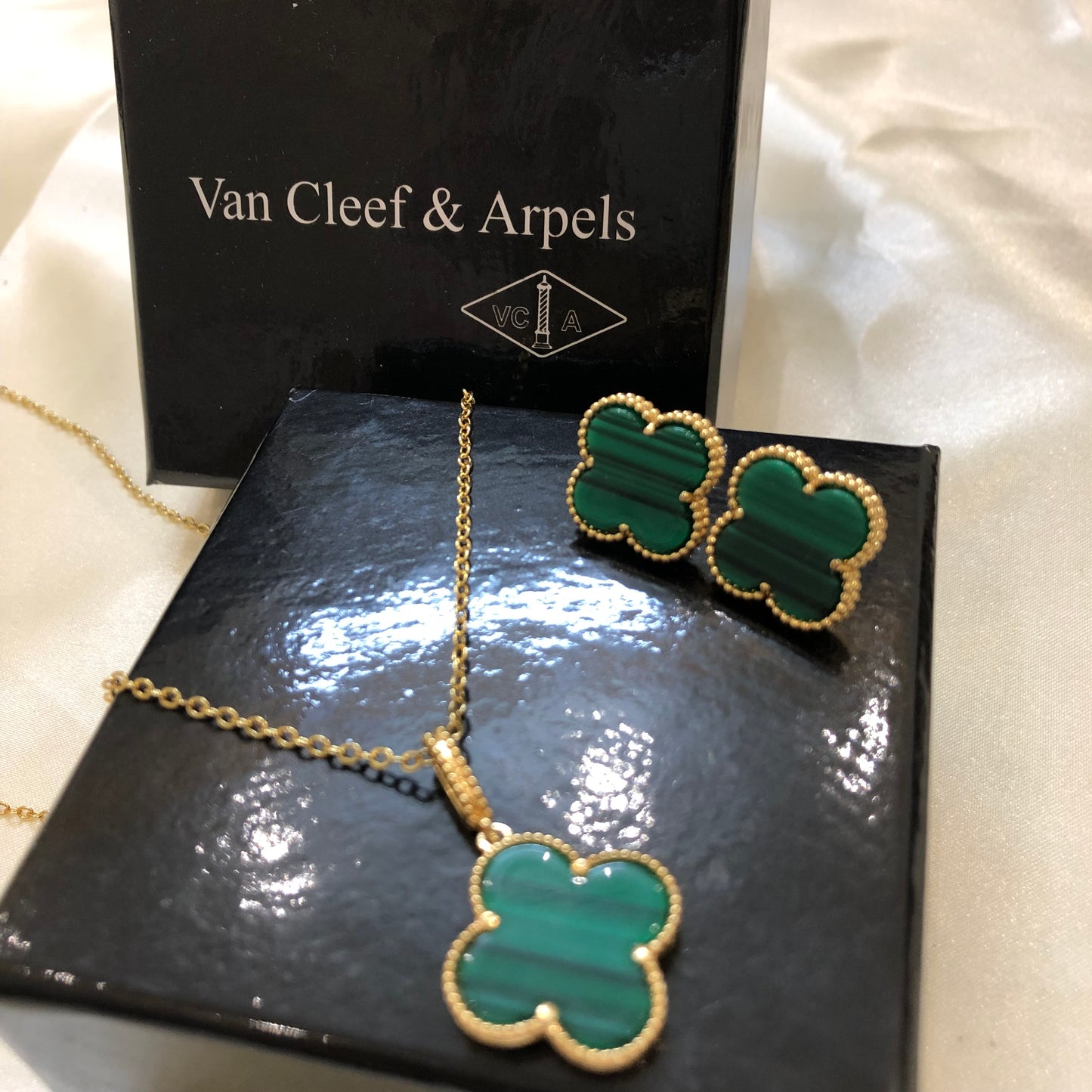 Van Cleef Necklace Set Green