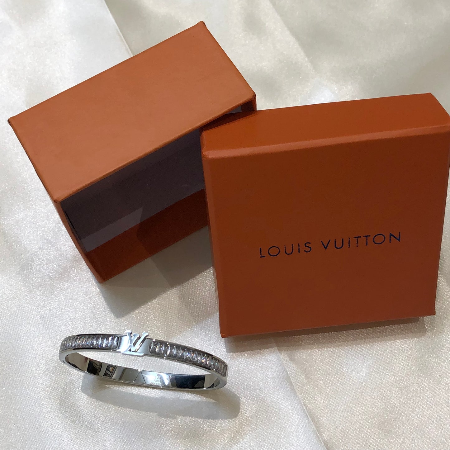 Louis Vuitton Mini LV Logo Bracelet