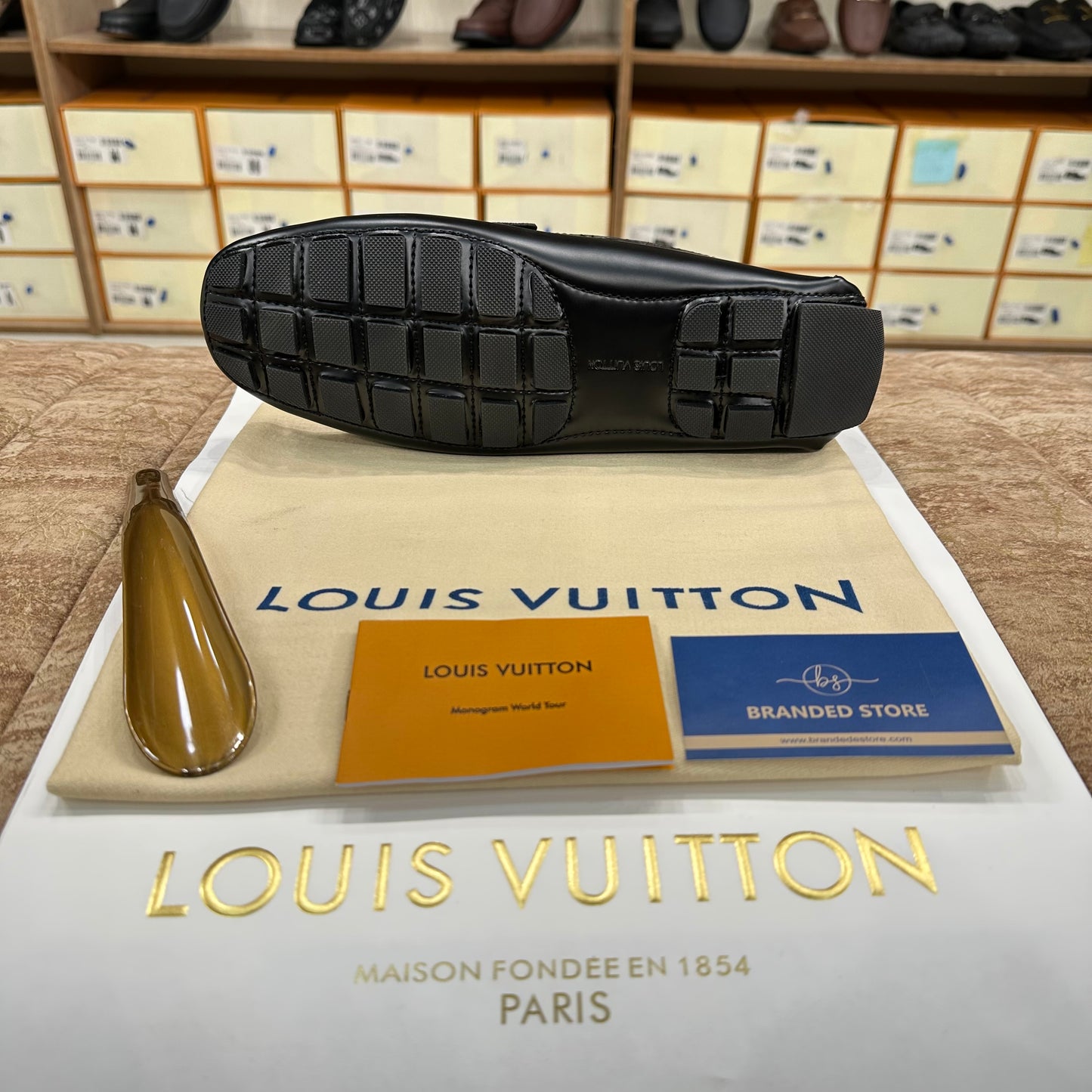 Louis Vuitton Black Flower Normal Loafer