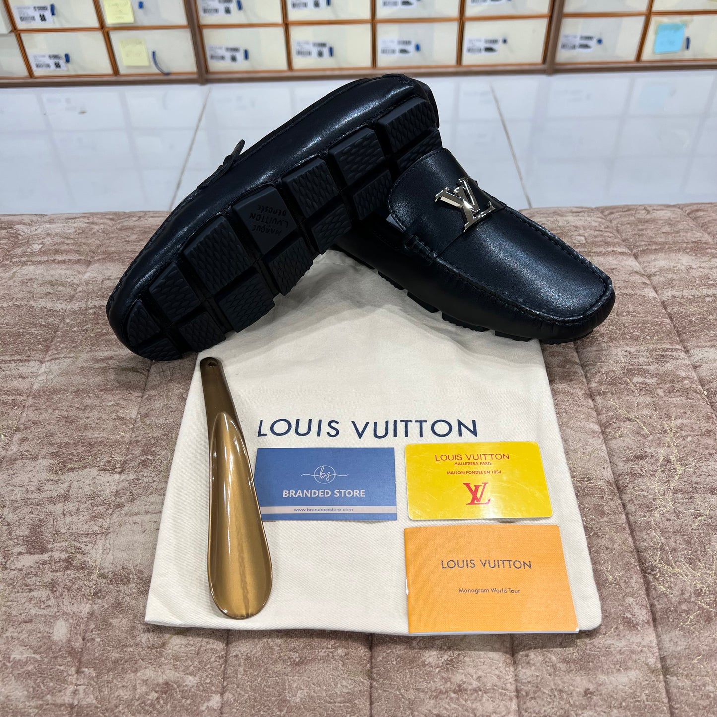 Louis Vuitton Silver Logo Normal Loafer Black
