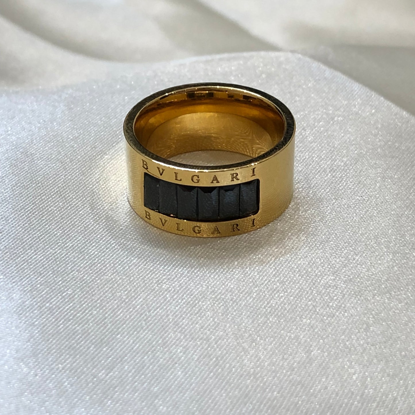 Bulgari Black & Golden Ring