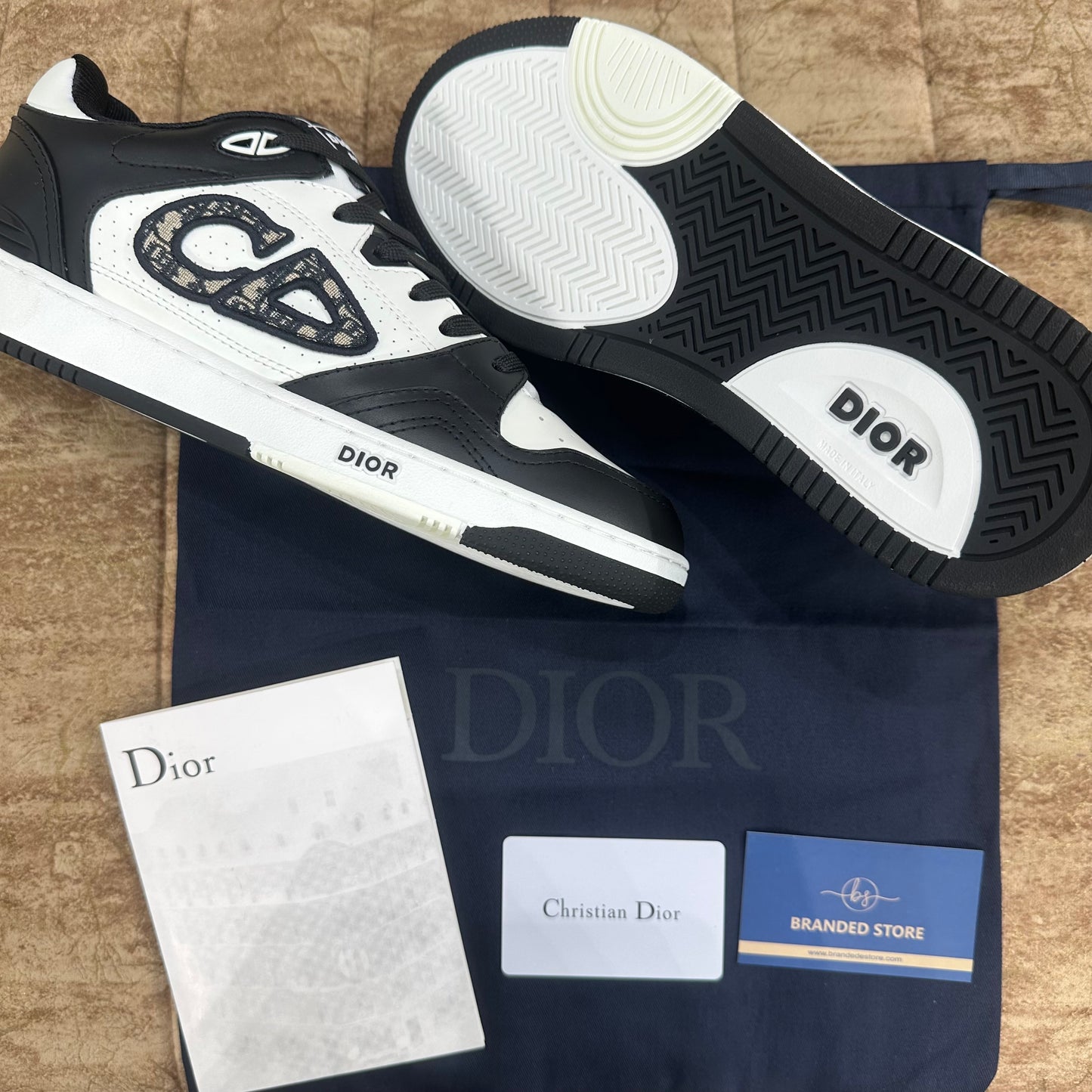 Dior - B57 Uptown Low-Top Sneaker - Black & White