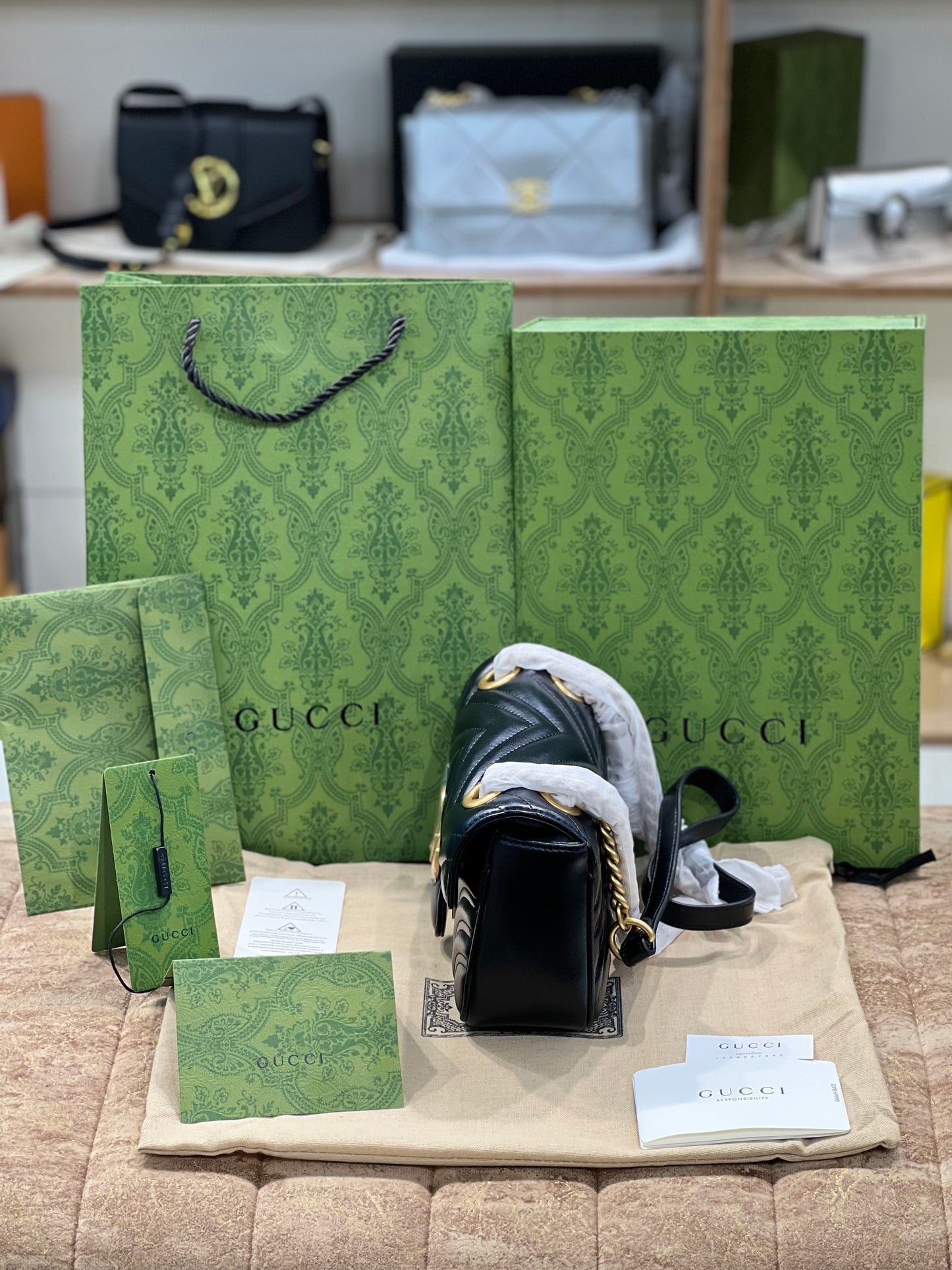 Gucci GG Marmont Shoulder Bag Small